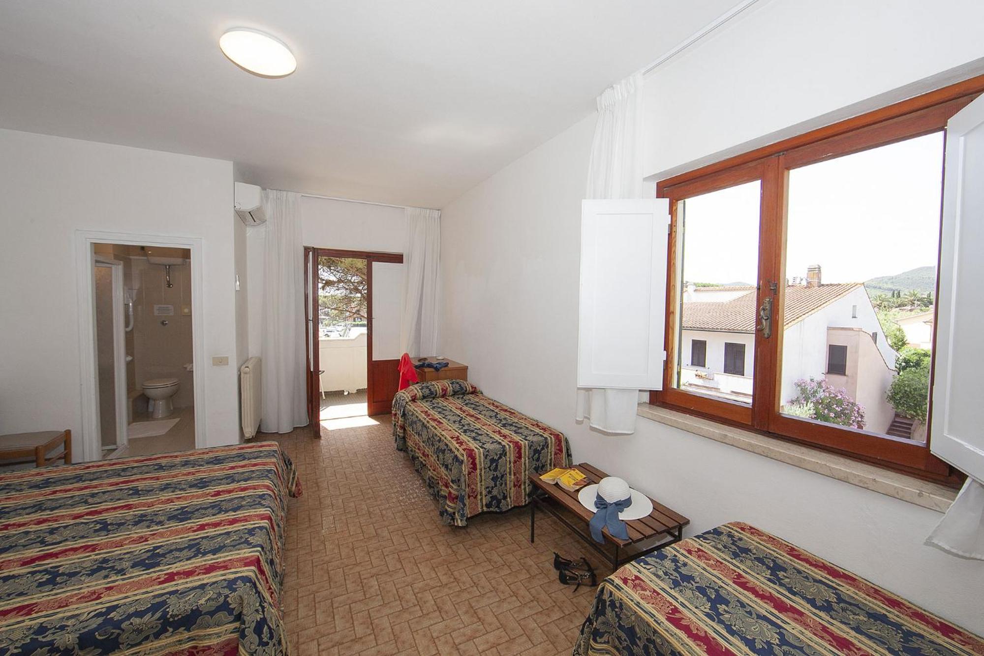 Hotel Santa Caterina Marina di Campo Exterior photo